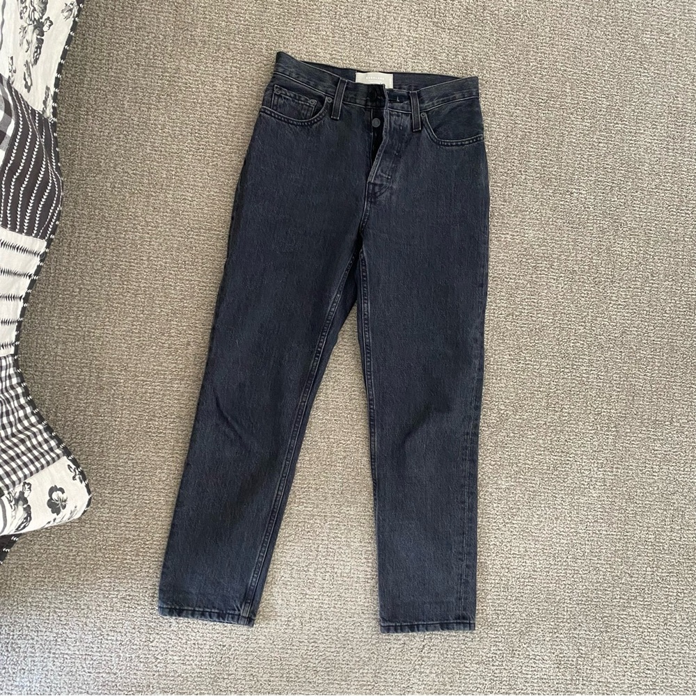 Everlane the 90s cheeky jean